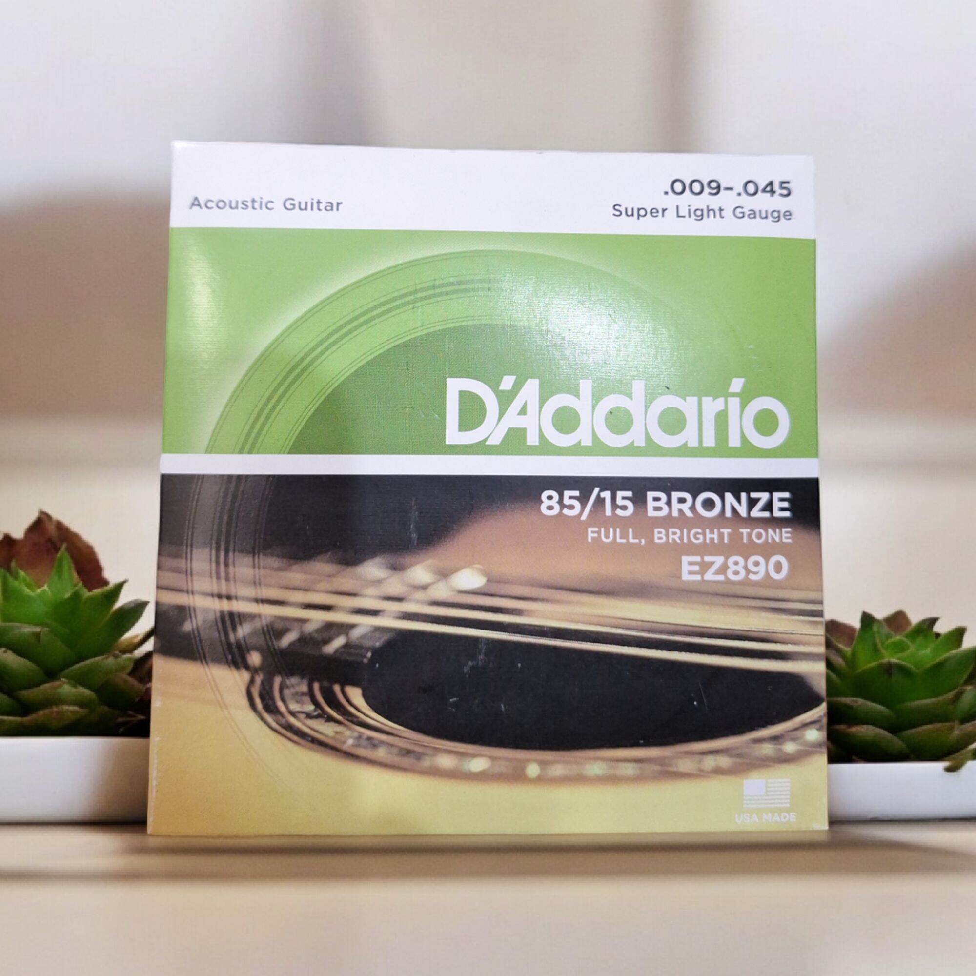 D’Addario EZ890 – 85/15 FULL BRIGHT TONE_Stainless Steel Material Bronze Acoustic Guitar Strings(.009-.045_Super Light Gauge