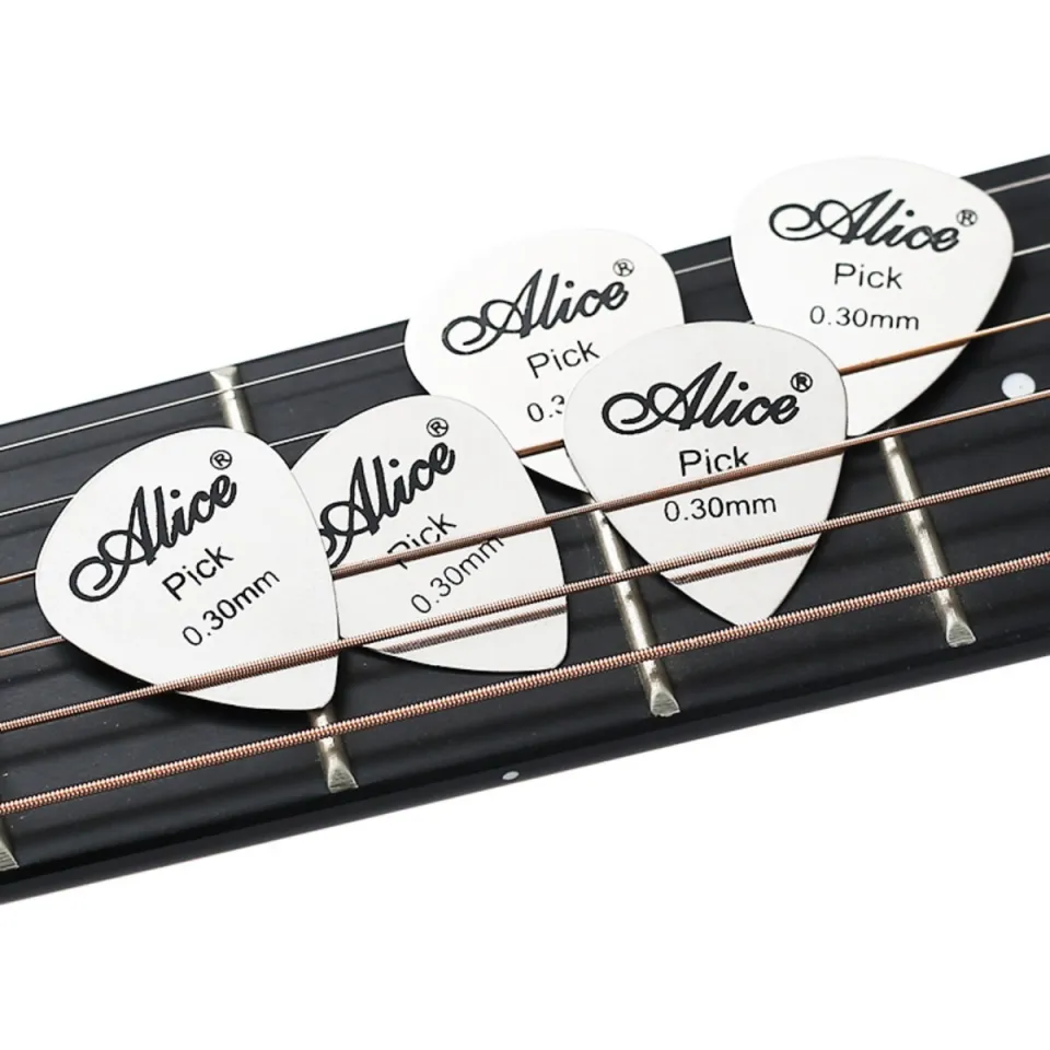 1 Pcs 0.3mm Guitar Plectrums Stainless Steel Metal Guitar Picks